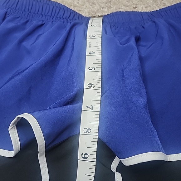 Fabletics Adrian Short Black Blue Lined Size XS - Picture 9 of 11